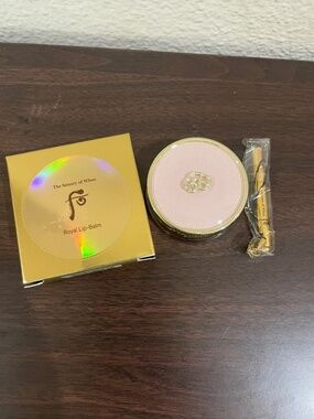 The Whoo Royal Lip Balm Moisturizer K-Beauty 7g